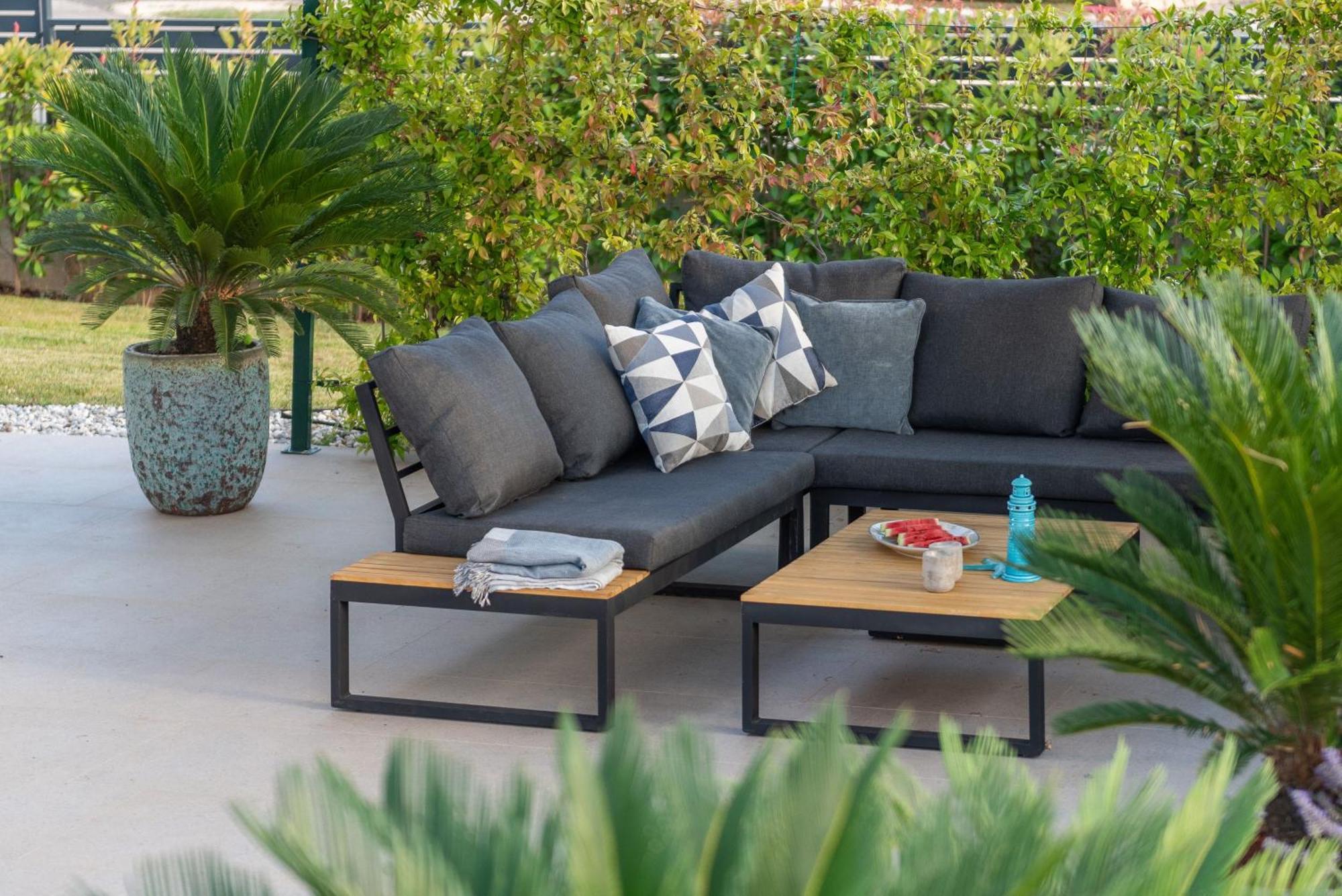 Serena Mit Pool Fuer 6 Personen, Mit Wunderschoenem Garten Bei * Porec