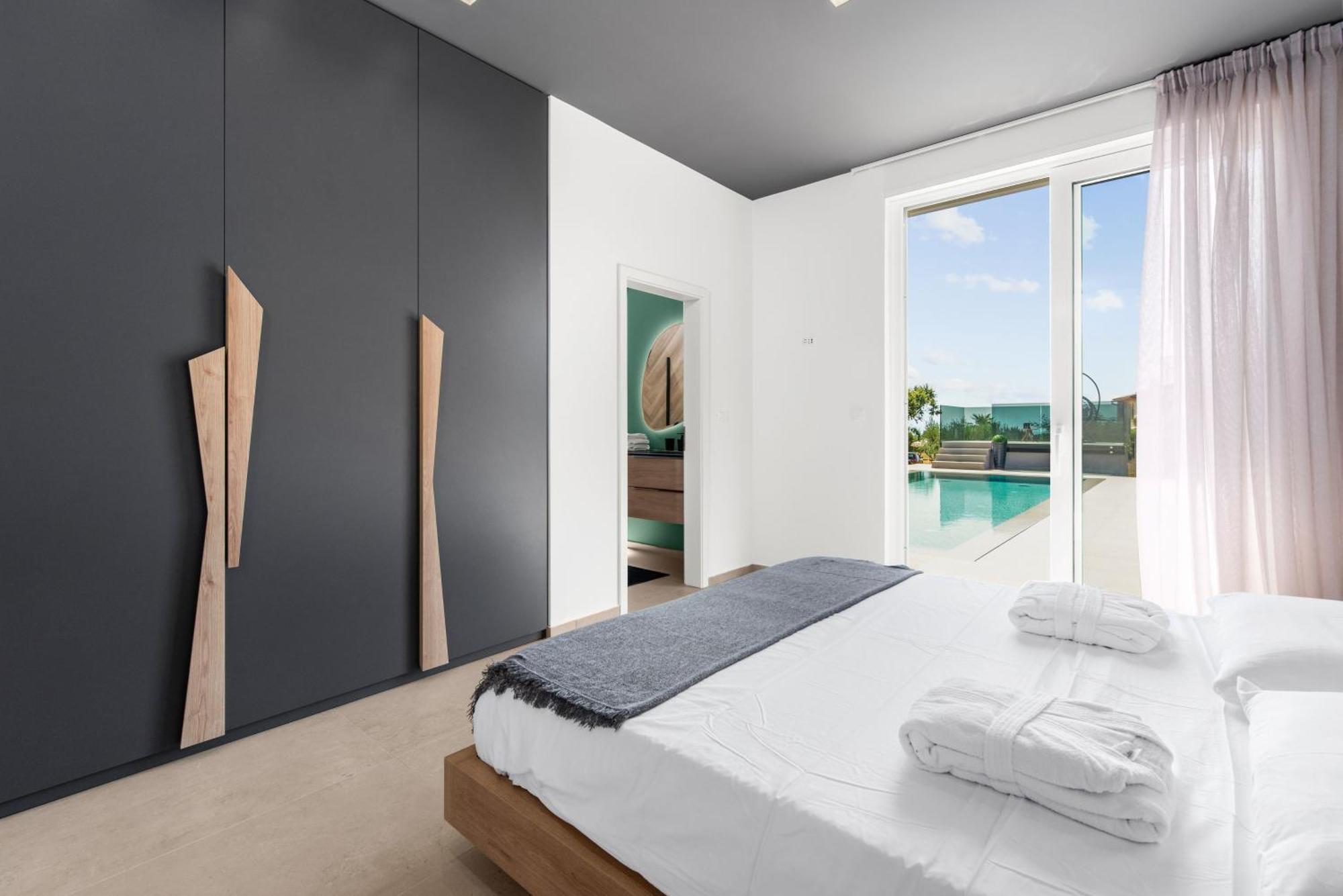 Ferienhaus Serena Mit Pool Fuer 6 Personen, Mit Wunderschoenem Garten Bei
